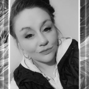 Meet your Posher, Suellen